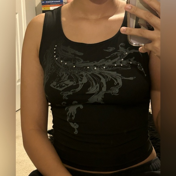 Bedazzled grey and black cropped tee - Picture 2 of 3